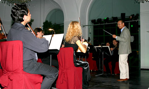 The millionth visitor conducted Radetzky March